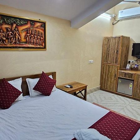 Moon Village Resort Shānti Niketan Exterior photo